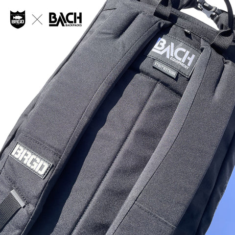 BACH × BASS BRIGADE STOUTIN` STRONG WP27 - Black